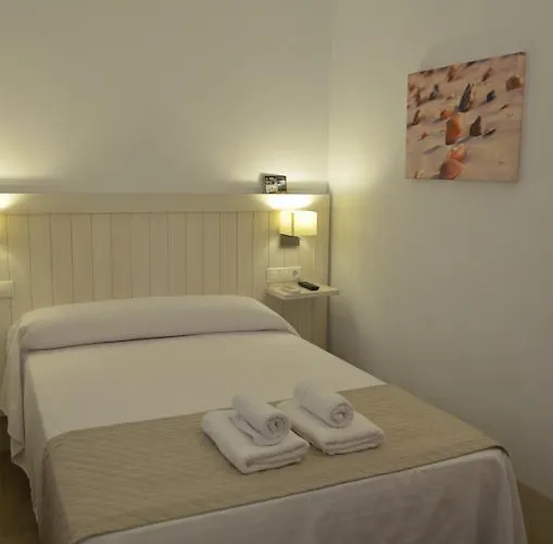 La Fonda Guest house *