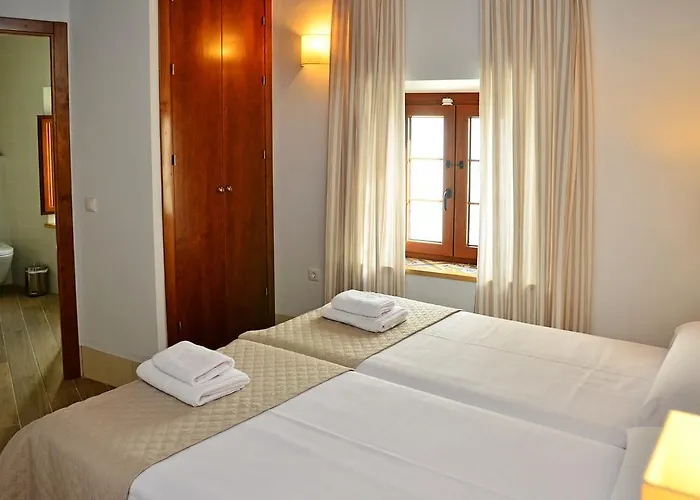 La Fonda Guest house