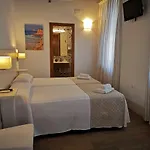 La Fonda Гостевой дом Кониль-де-ла-Фронтера